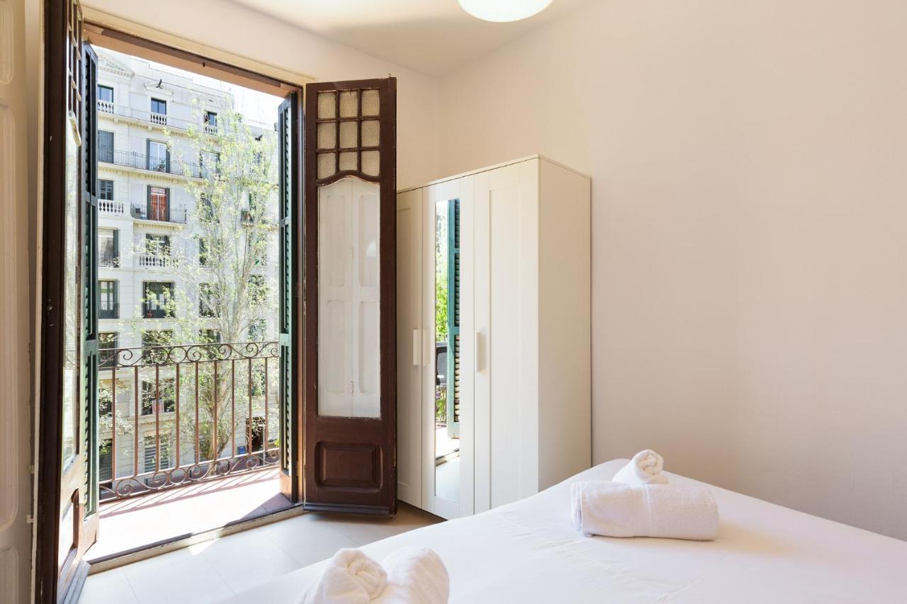 Stay U-Nique Apartments Mistral برشلونة المظهر الخارجي الصورة